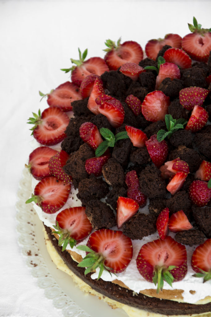 Torta di fragole e amaretti -Senza glutine per tutti i gusti