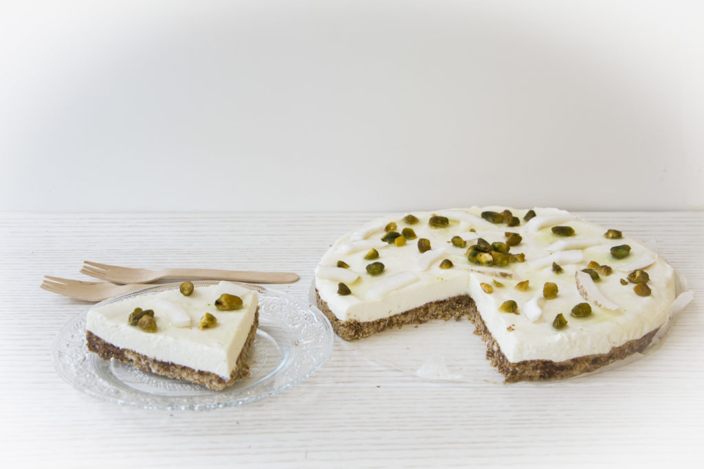 Cheesecake cocco e pistacchi -Senza glutine per tutti i gusti