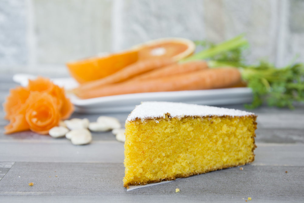 Torta di carote all'arancia-Senza glutine per tutti i gusti