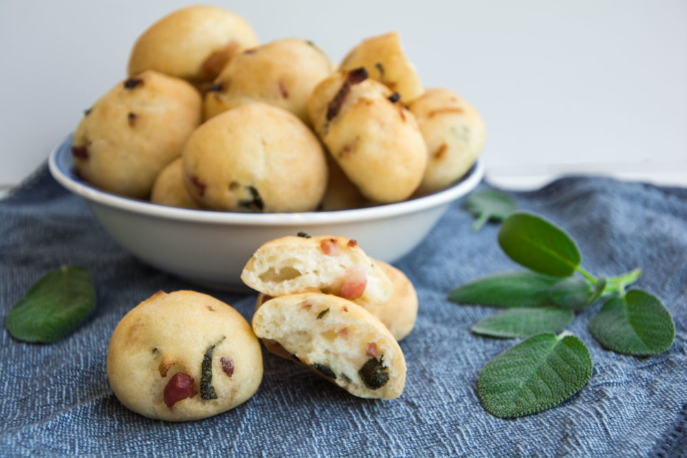 Bocconcini di pane con salvia e guanciale-Senza glutine per tutti i gusti