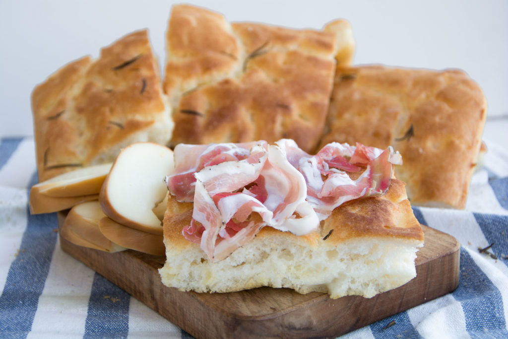 Focaccia al rosmarino -Senza glutine per tutti i gusti