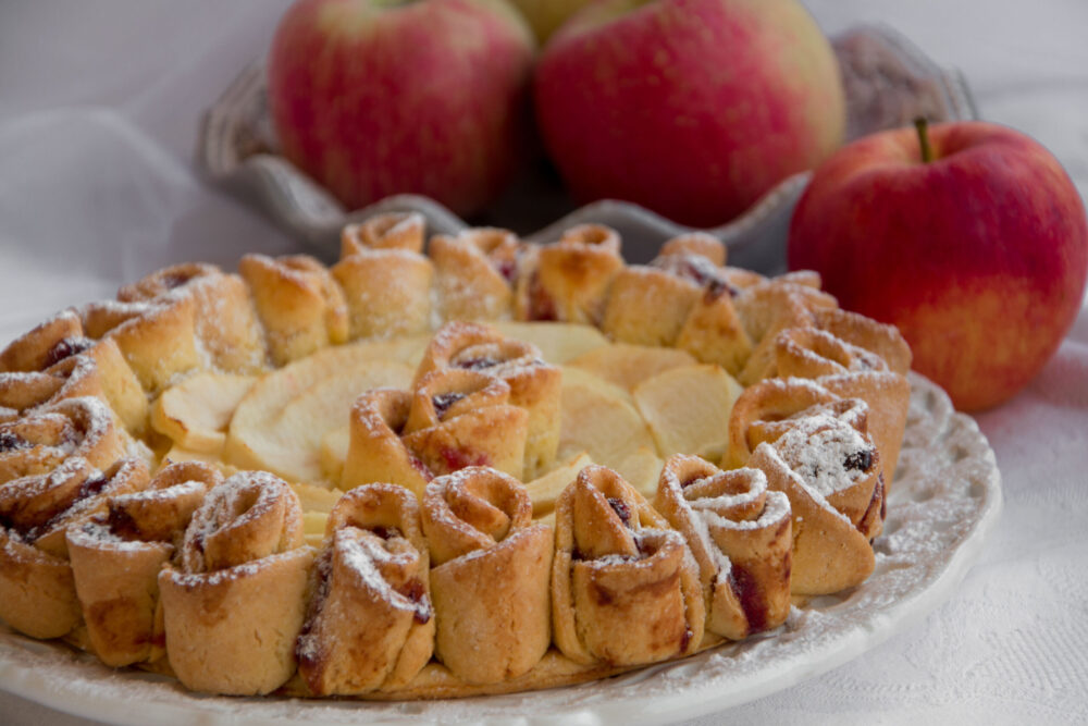 Crostata di rose alle mele -Senza glutine per tutti i gusti