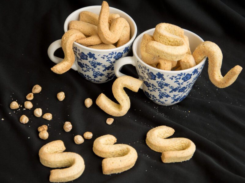 Biscotti da latte alle nocciole -Senza glutine per tutti i gusti