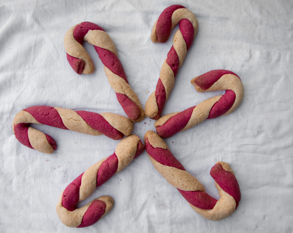 Candy canes di pasta frolla-Senza glutine per tutti i gusti