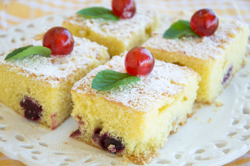 Torta soffice alle ciliegie -Senza glutine per tutti i gusti