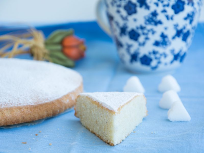 Torta di albumi alle mandorle -senza glutine per tutti i gusti