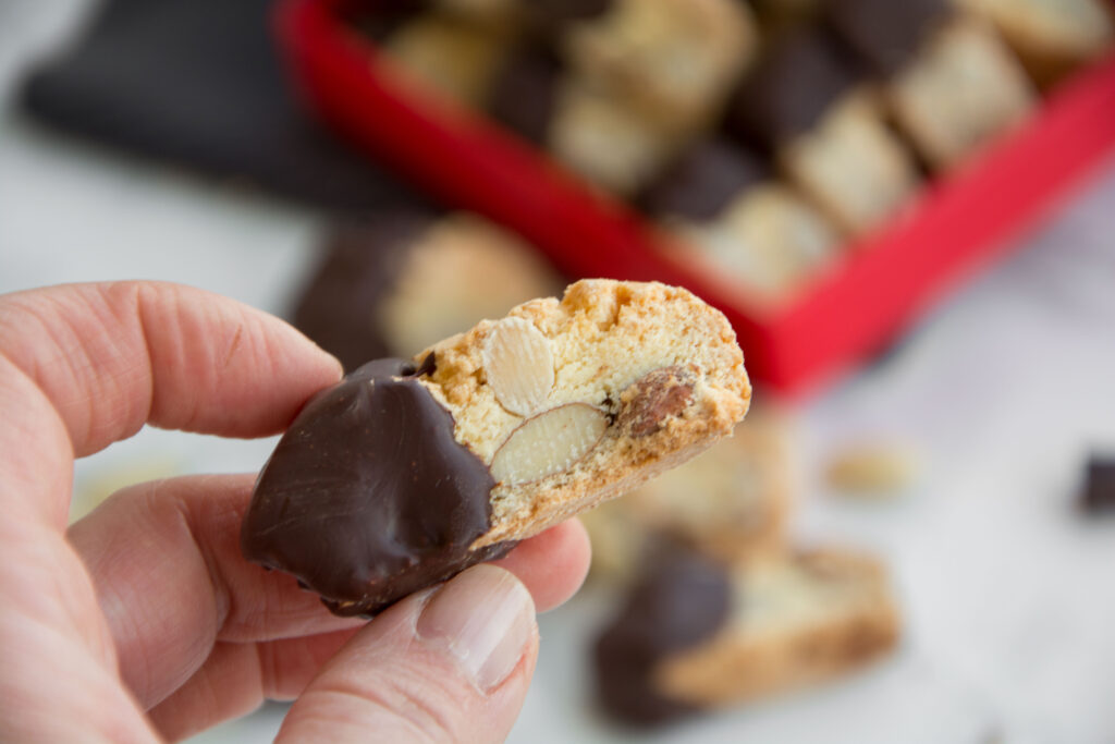 Cantuccini ricoperti di cioccolato -Senza glutine per tutti i gusti